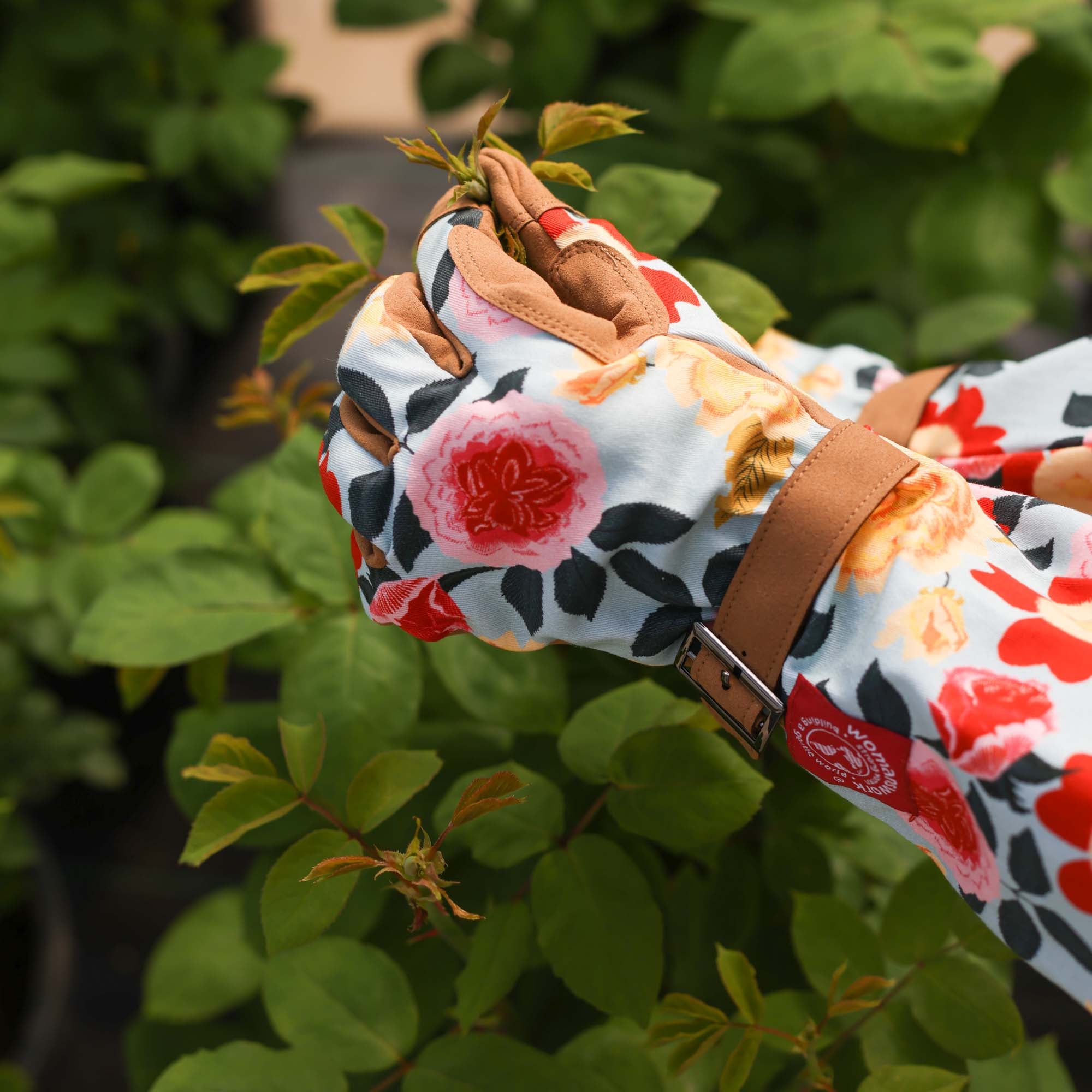 Floral Arm-Saver Garden Gloves